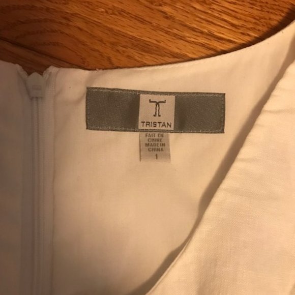 White dress. Size 1. - Picture 4 of 5